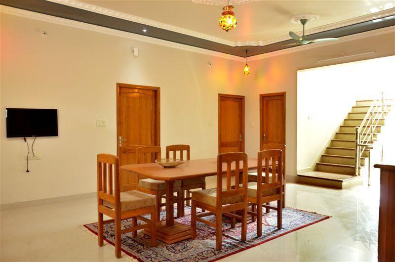 The Royale Country Retreat Bed & Breakfast Udaipur Bagian luar foto